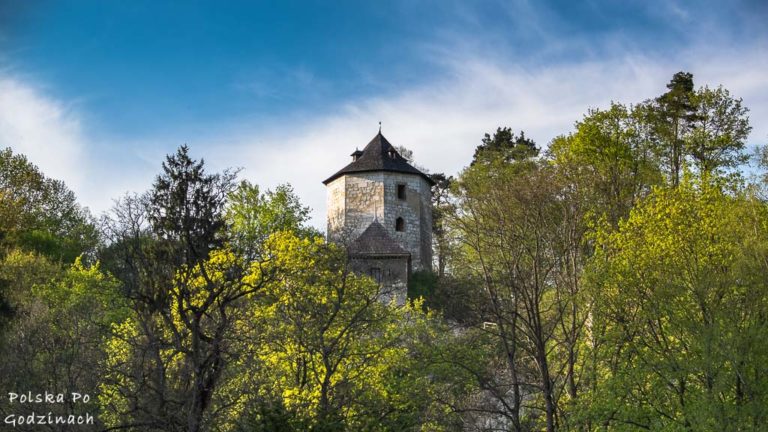 Ruiny zamku w Ojcowie to atrakcja Ojcowskiego Parku Narodowego i miejsce, które trzeba zobaczyć