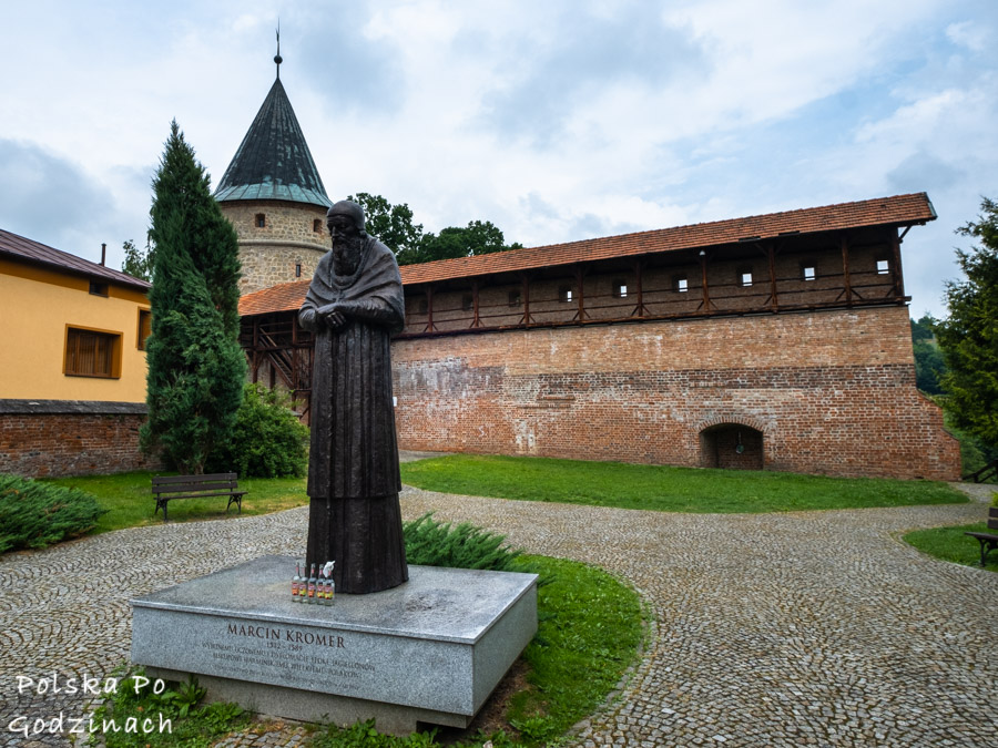 Pomnik Marcina Kromera pochodzącego z Biecza