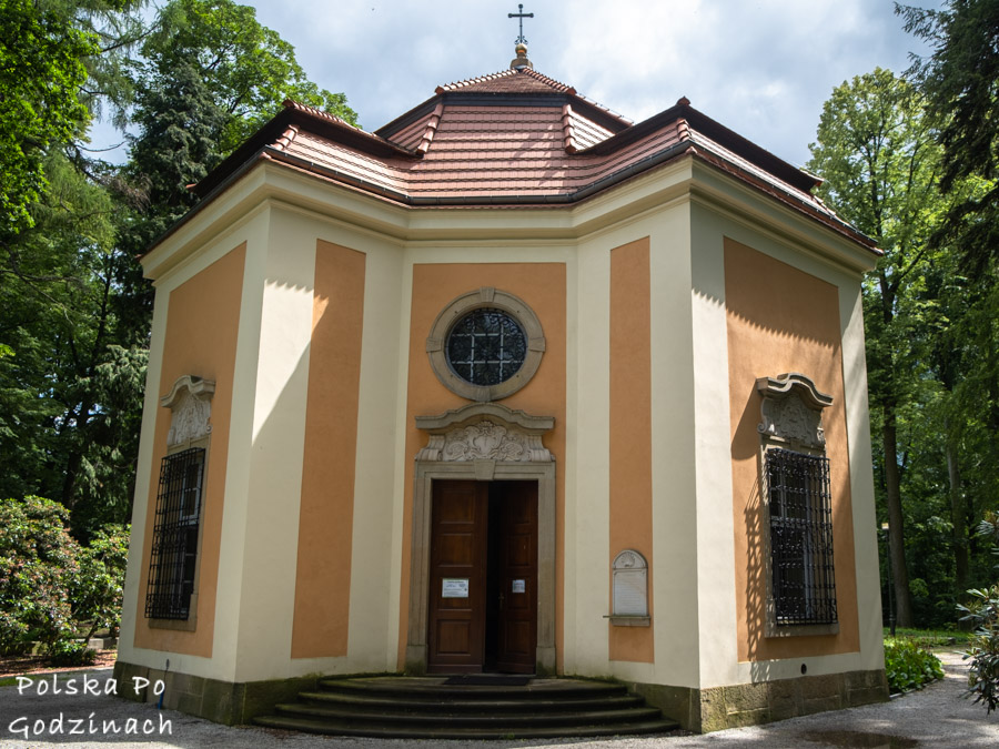 Mauzoleum Hochbergów w Wałbrzychu