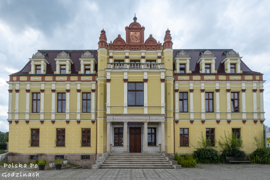atrakcje Wałbrzycha - Pałac Tielscha w Wałbrzychu