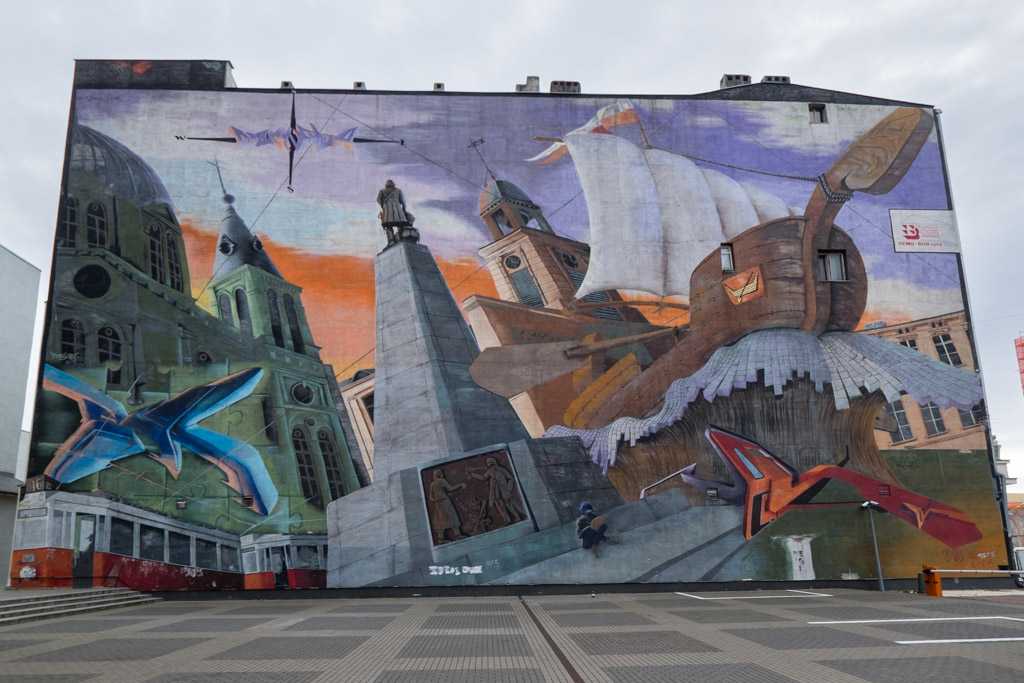 sztuka uliczna i murale w Łodzi - mural "Łódź" przy ulicy Piotrkowskiej 152