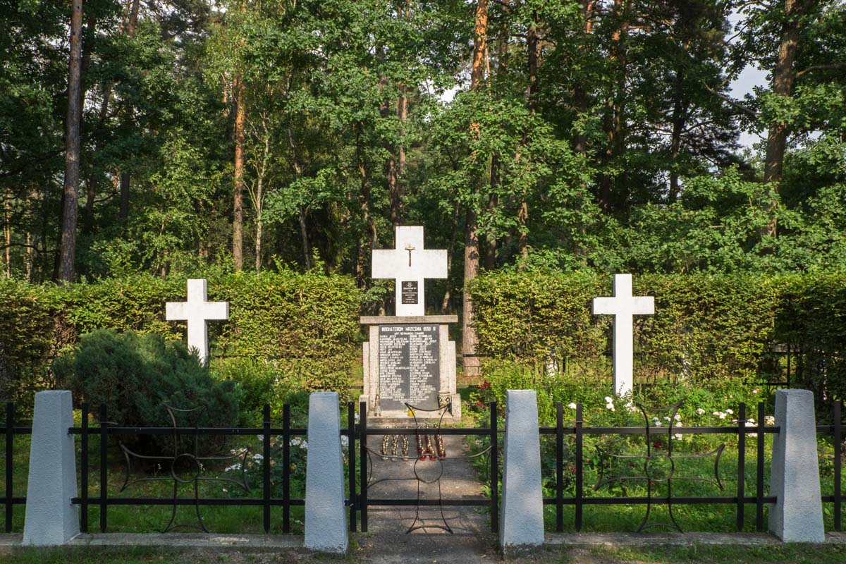 Cmentarz polskich żołnierzy poległych w 1939 roku.