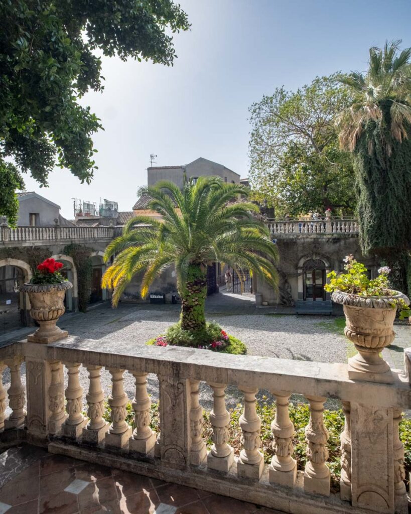 Taras w Villa Cerami.