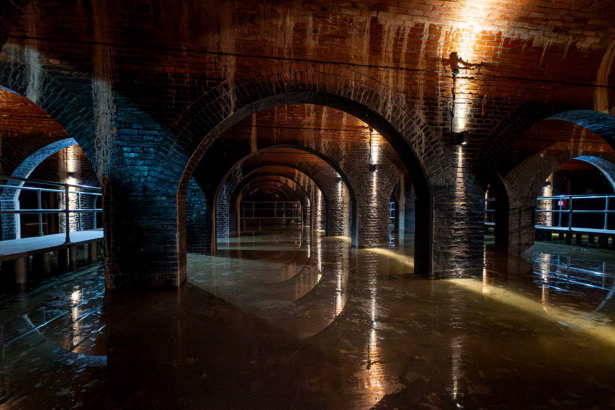 Wnętrze Zbiornika Wody Stara Orunia w Gdańsku.